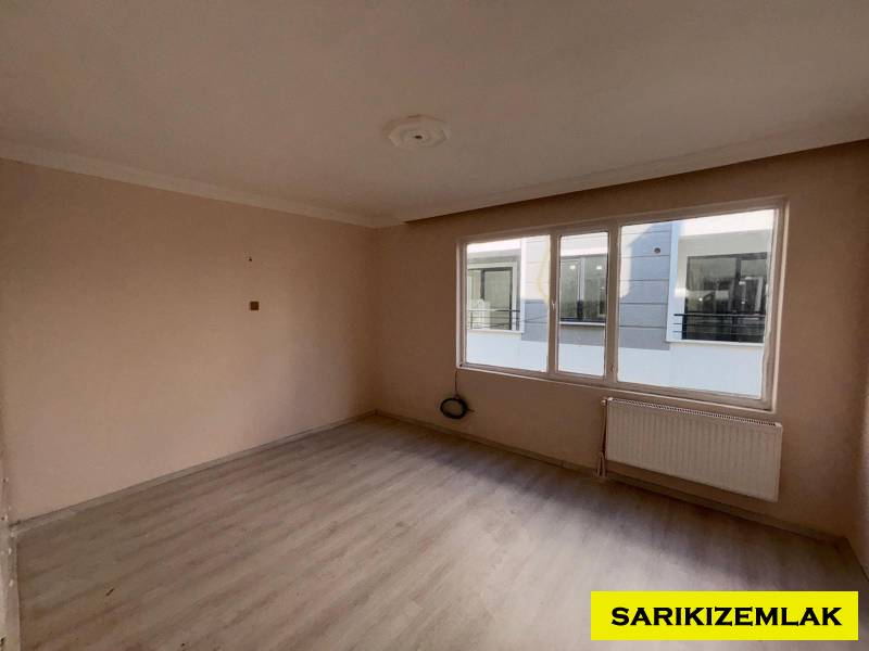 Edremit Camivasat Mah`da3+1  Daire.